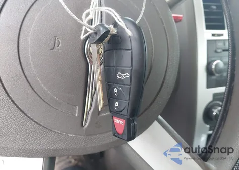 2010 Chrysler 300 Touring Plus z USA, uszkodzony, nr VIN 2C3CA1CV5AH329463